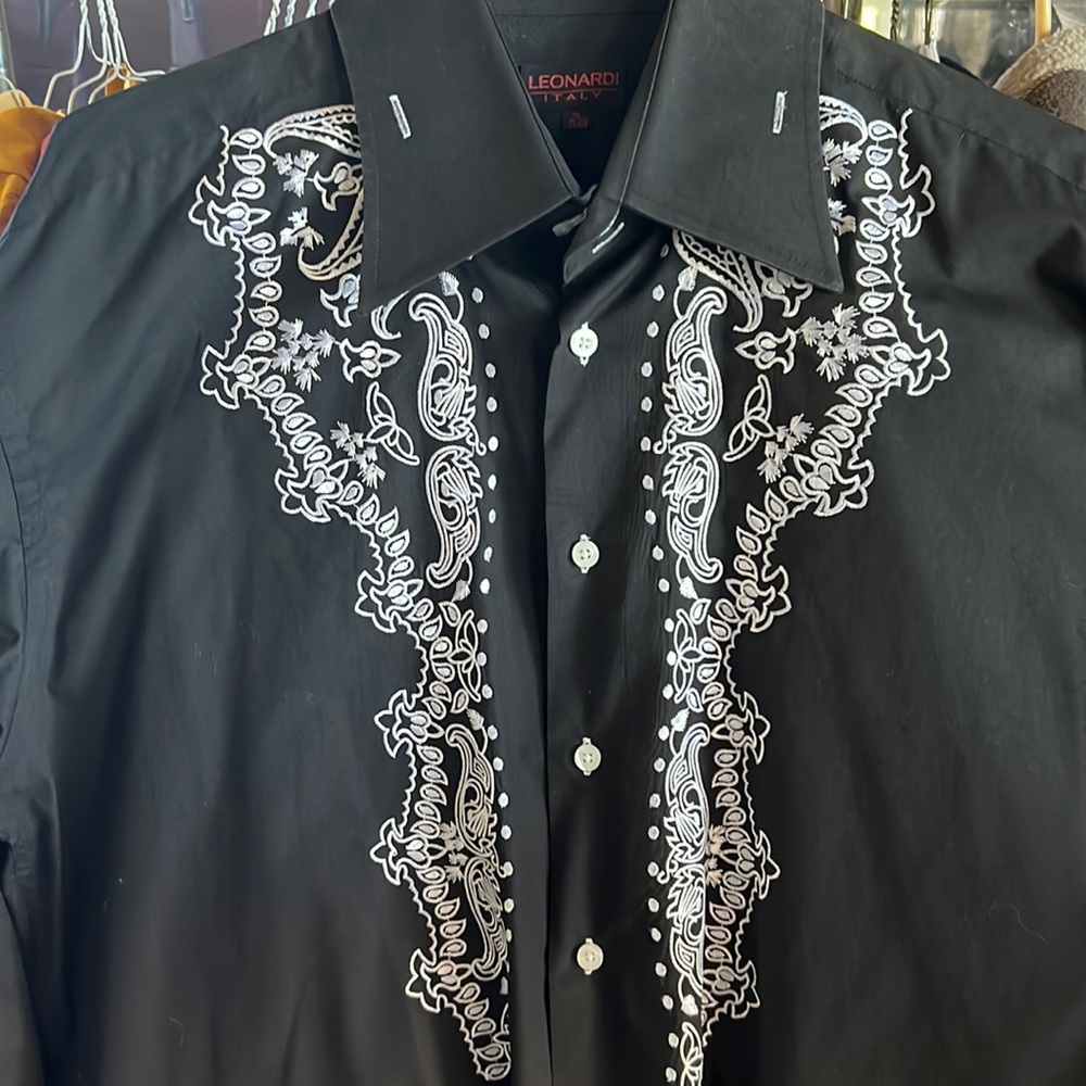 Leonardi black sleeve button down